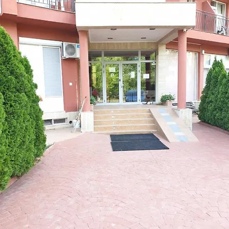 Afrodita I Studio Apartment *